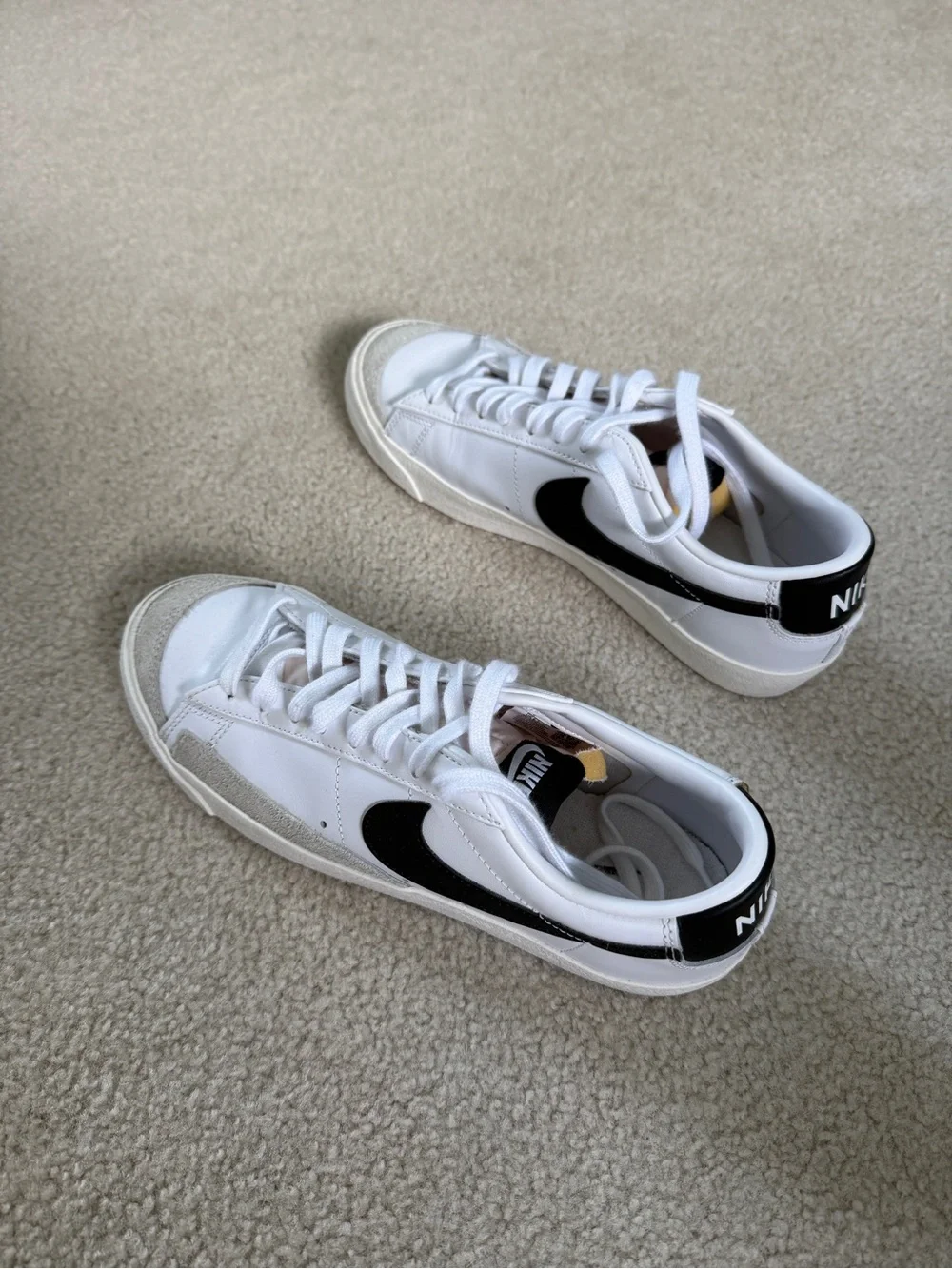 Women’s Nike Blazer Low ‘77